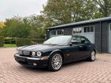 Jaguar XJR 4.2L Supercharged