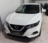Nissan Qashqai Acenta, Navi, Kamera, wenig KM, TÜV neu - Nissan Qashqai in Lübeck