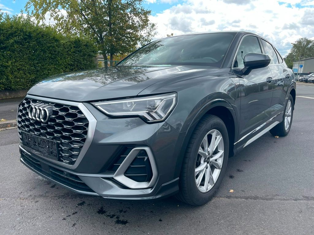 Image of Audi Q3