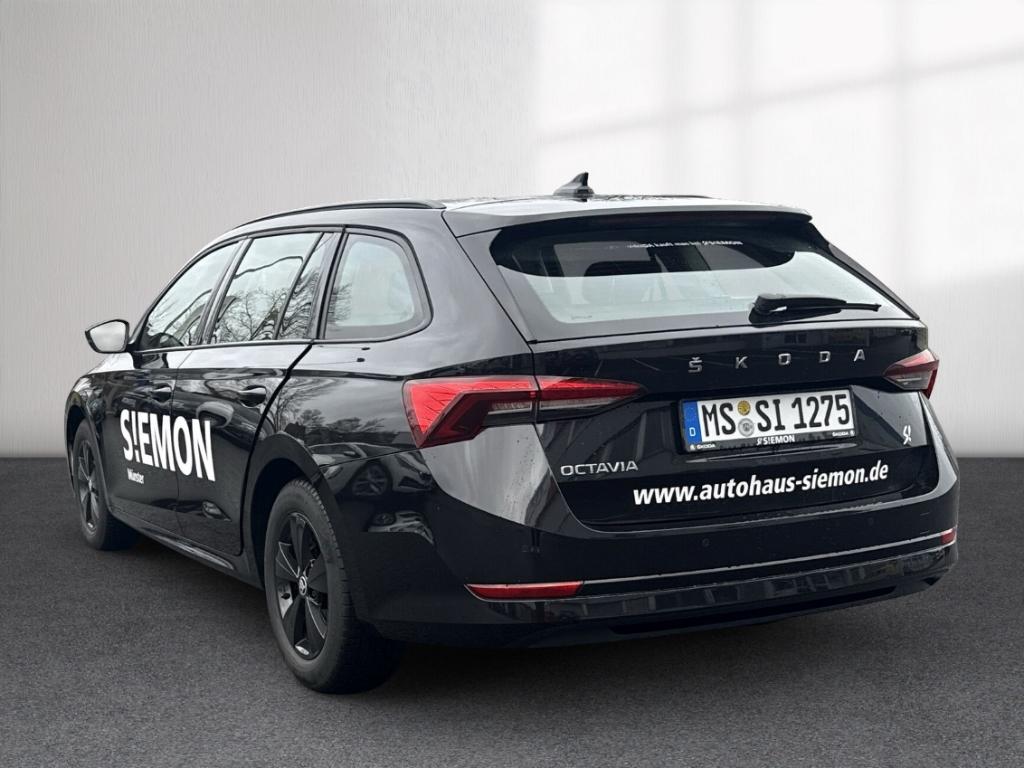Skoda Octavia Combi Ambition 2.0 TDI LED Apple CarPlay