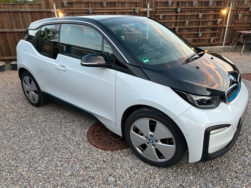 Image of BMW 120