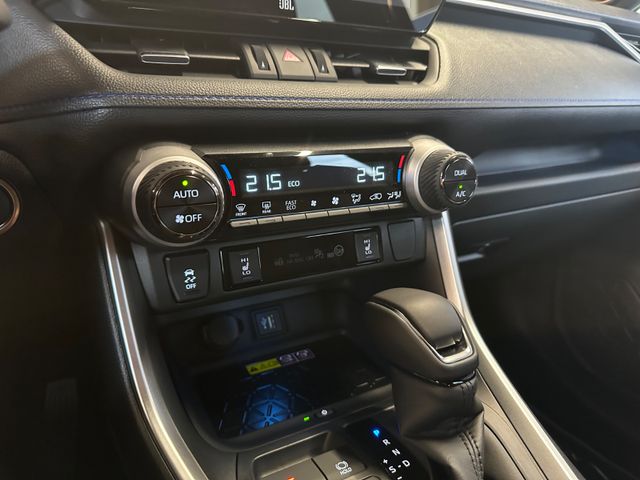 Toyota RAV 4  Style x2 *JBL*360°*Sofort*