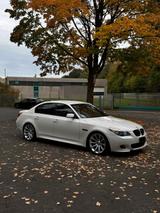 BMW E60 525d LCi * TOP* *M-Paket ab Werk* ... - BMW 525: 525d E60