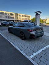 BMW i4 M50 - fast vollausgestattet zu verkaufen  - BMW i4 in Frankfurt (Main)