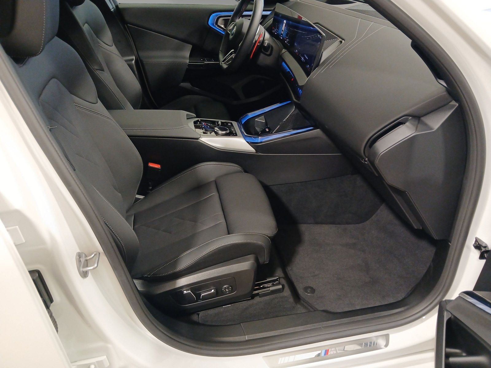 BMW X3 M50 - Bild 8