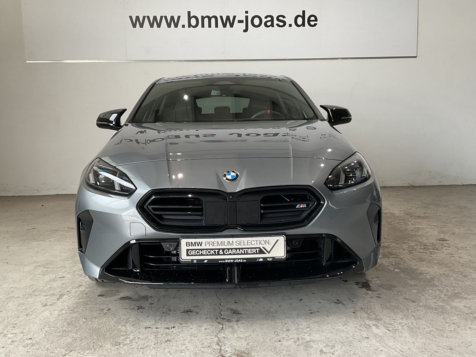 Fahrzeugabbildung BMW M135 xDrive |M Sportpaket Pro |Harman Kardon |19