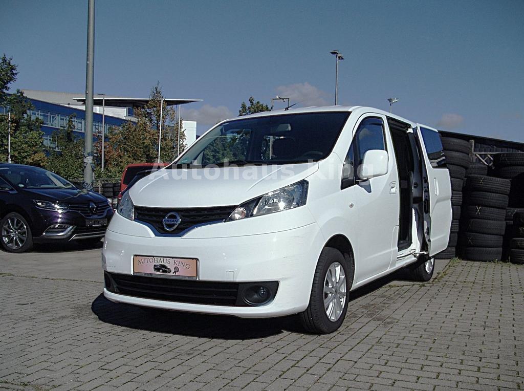 Nissan NV200