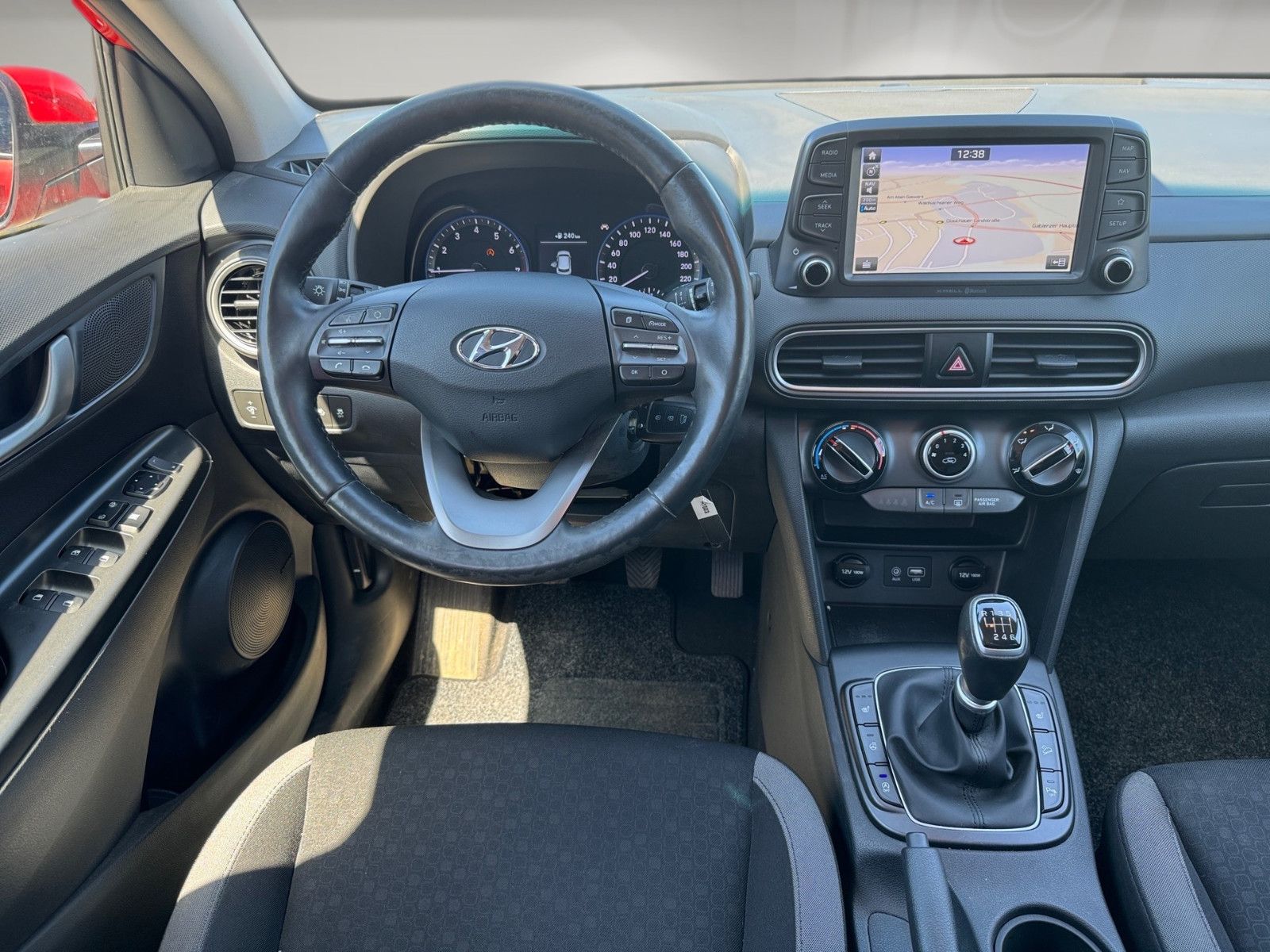 Fahrzeugabbildung Hyundai KONA 1.0 TREND LED NAVI KRELL Checkheftgepflegt!