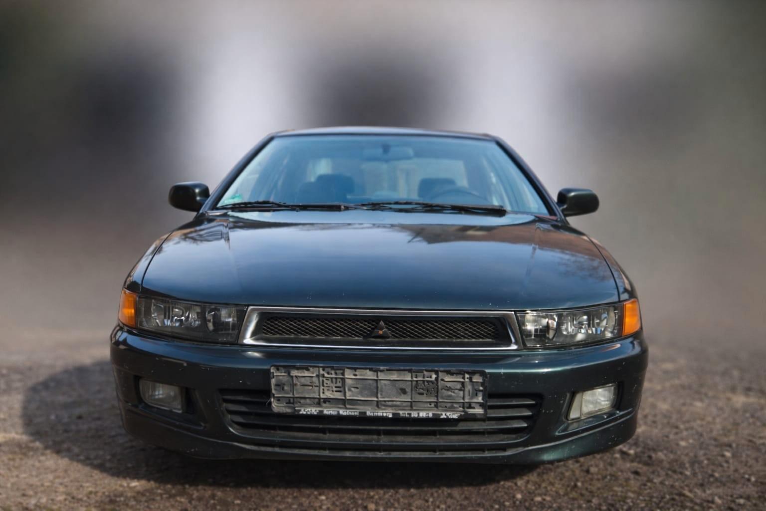 Mitsubishi Galant