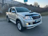 Toyota Hilux 3.0 D-4D ~ Automatikgetriebe - gebrauchte Toyota Hilux aus dem Jahr 2014