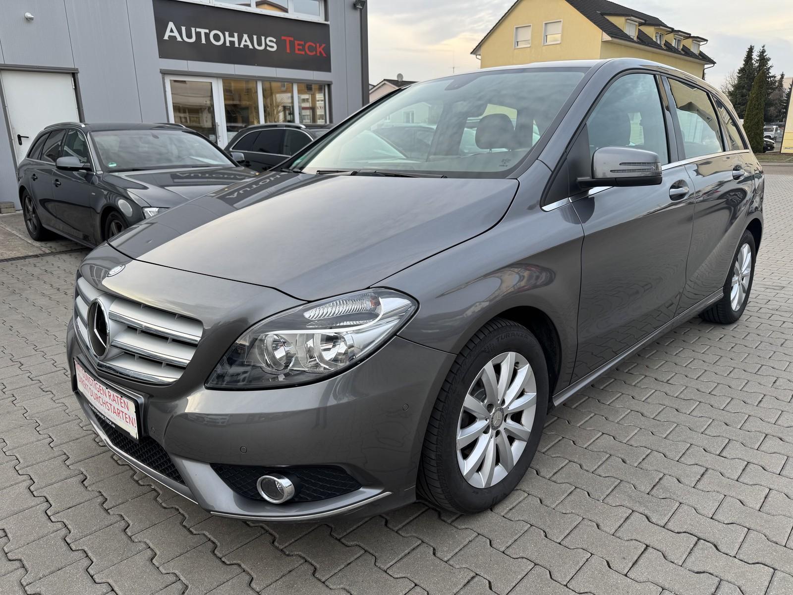 Mercedes-Benz B 180 51TKM/SHZ/KLIMA/PDC/8x bereift