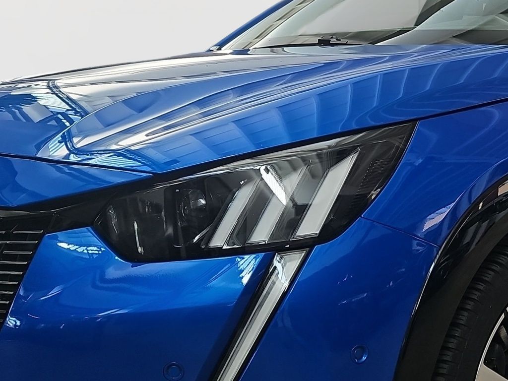 Fahrzeugabbildung Peugeot 208 1.2 PureTech GT-Line Pano Navi Sport LED SHZ