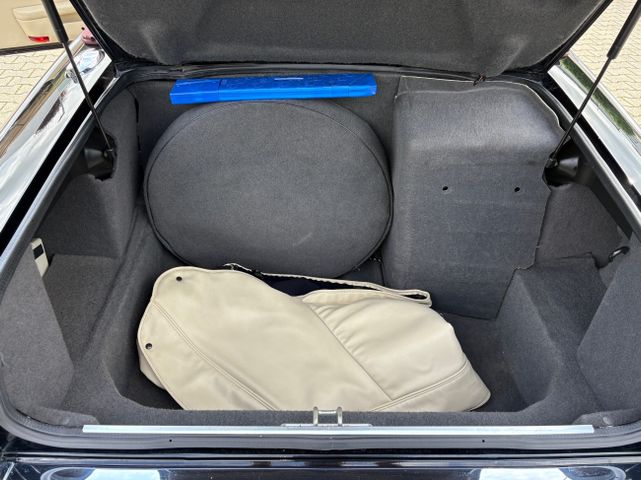 Fahrzeugabbildung Jaguar XJS Cabrio 4.0 Convertible 1.Hand+Top Zustand