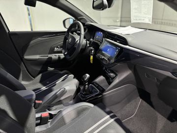 Fotografie 5 des Opel Corsa 1.2 Direct Injection Turbo GS