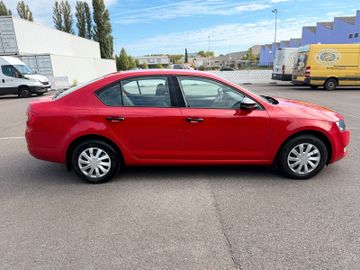 Skoda Octavia - 4
