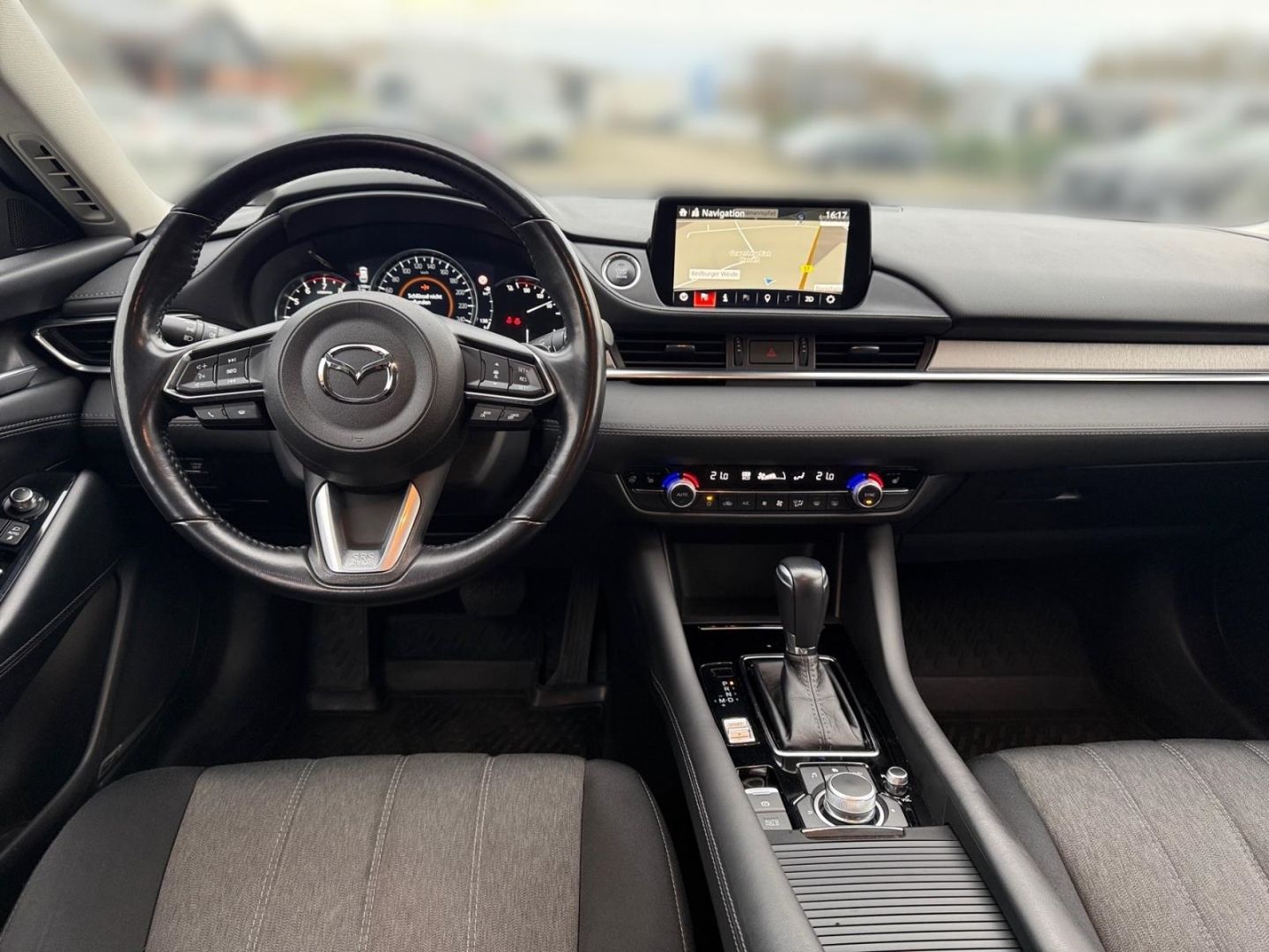 Fahrzeugabbildung Mazda 6 Kombi Sports-Line 2.5 Allwetterreifen HU/AU