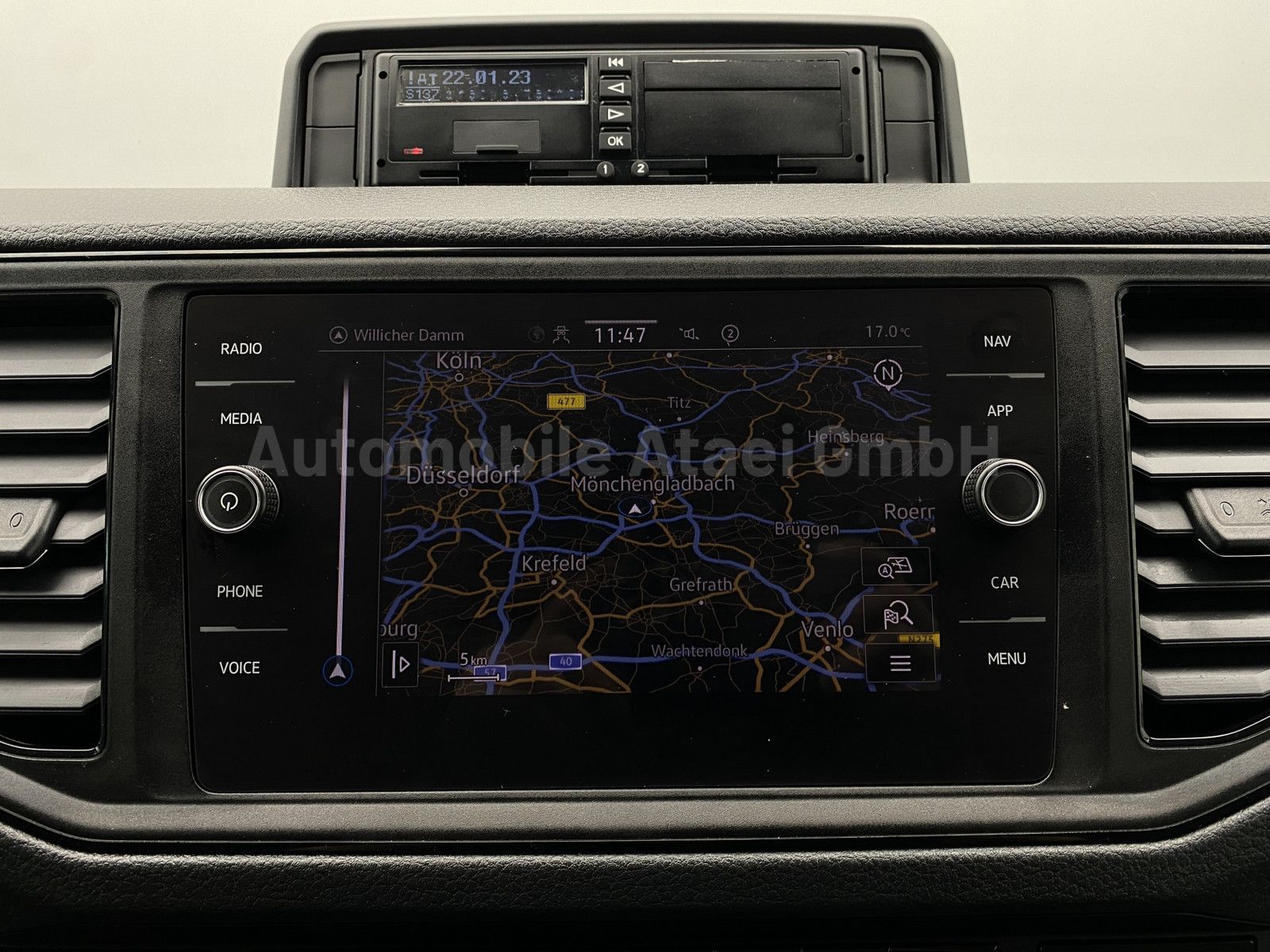 Fahrzeugabbildung Volkswagen Crafter 35 Automatik *KAMERA+NAVI+KLIMA* (8380)