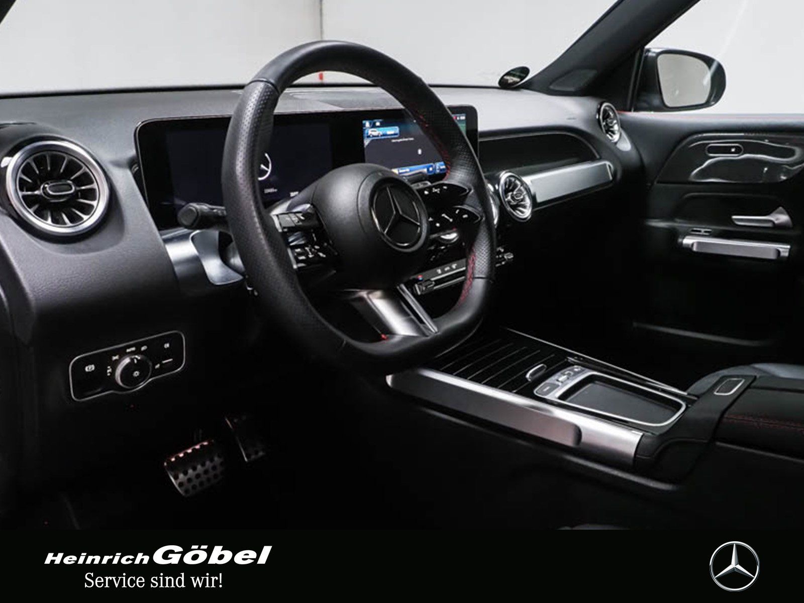 Fahrzeugabbildung Mercedes-Benz GLB 200 AMG WINTERPAKET+KAMERA+LED+KEYLESS-GO
