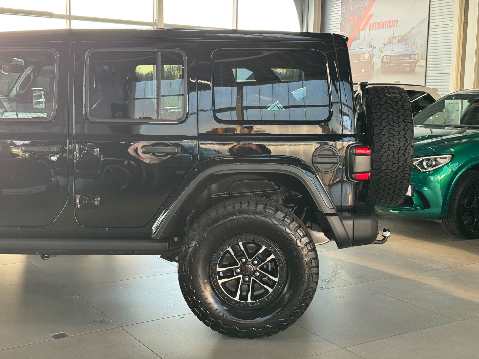 Fahrzeugabbildung Jeep Wrangler 2.0T-GDI Rubicon RECON X 4x4 "Sky One"