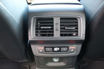 Fahrzeugabbildung Audi Q5 2.0 TFSI Quattro 2x S Line Matrix Pano 20"