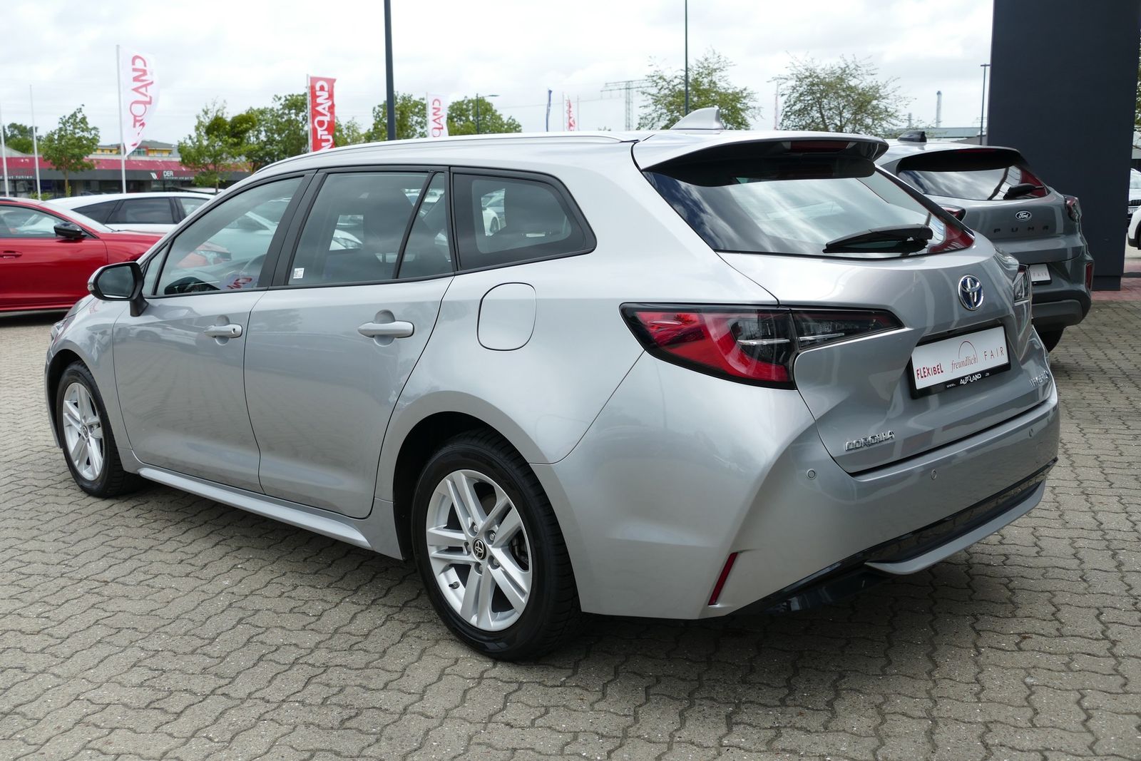 Toyota Corolla 2.0 Hybrid TS Business Aut. LED Navi PDC imagem 3
