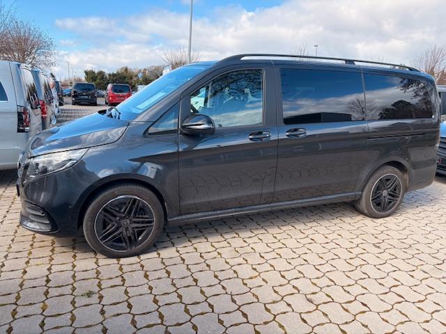 Mercedes-Benz V 300 d Style AMG 4 Matic Night-Paket*Distronic