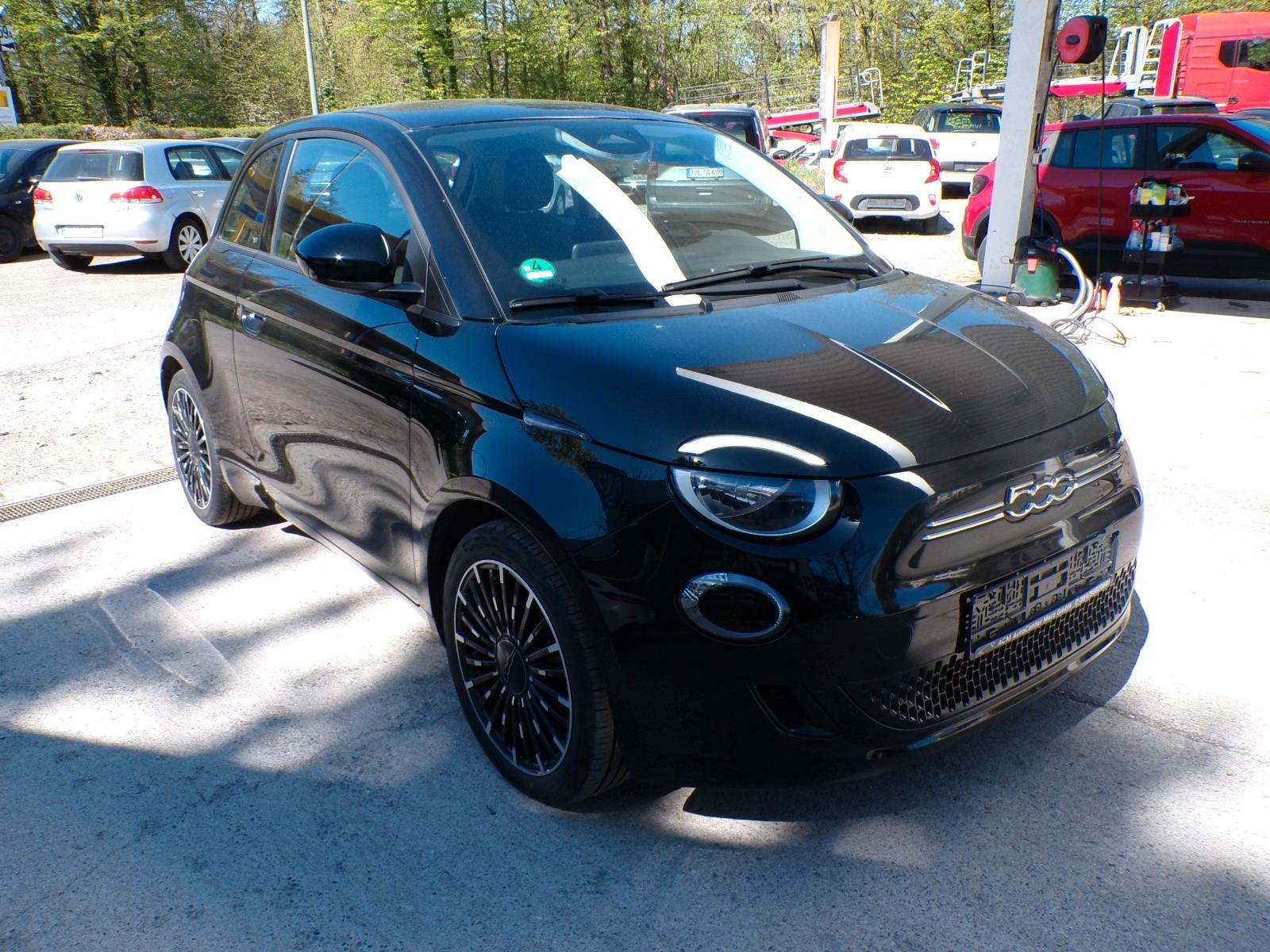 Fiat 500e  Icon 17"ALU/KAMERA/SHZ