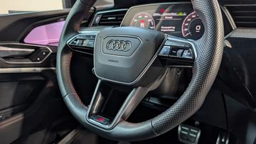 صورة مصغرة 19 لـ 2023 AUDI Q8 E-TRON
