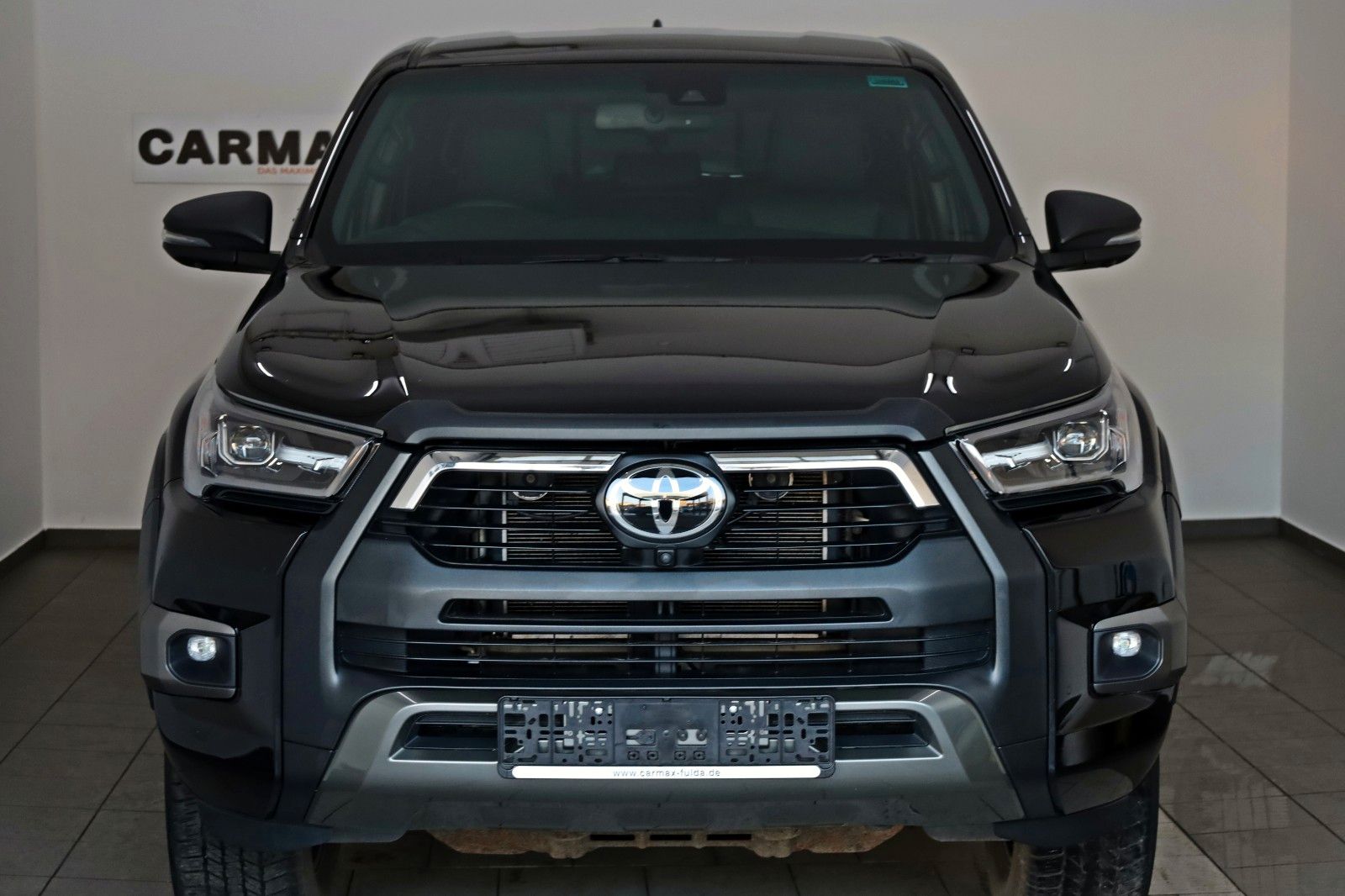 Fahrzeugabbildung Toyota Hilux 2.8 D-4D Invincible,HardTop,Rechtslenker !