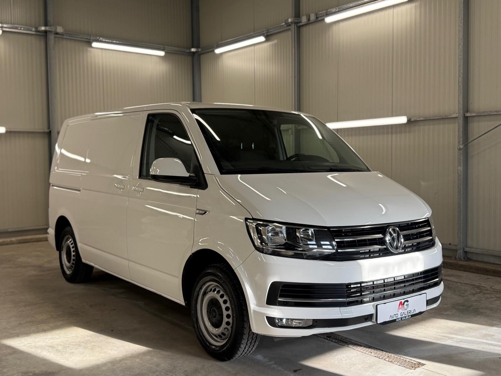 Volkswagen T6 Transporter WERKSTATT SHELVES WORKSHKOP