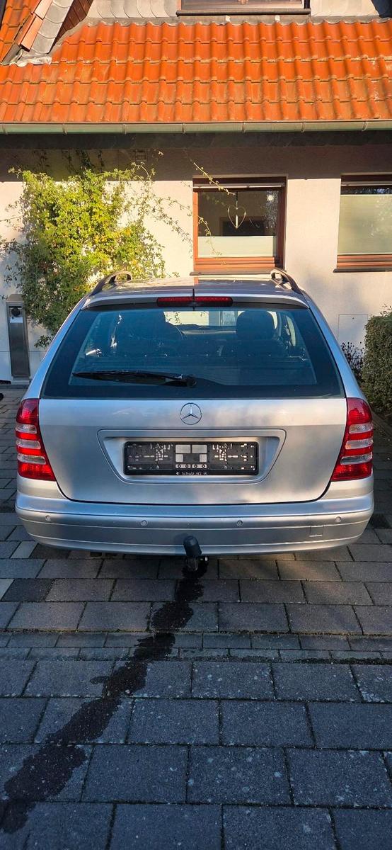 Mercedes-Benz C200 2006 — photo 10