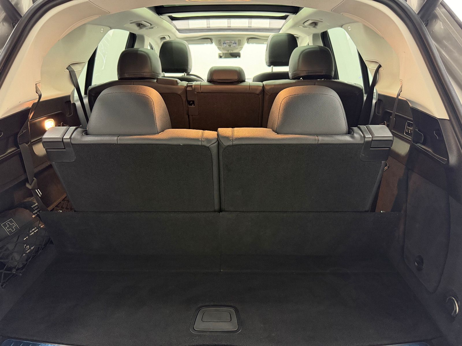 Fahrzeugabbildung Mercedes-Benz GLE 400 d 4Matic AMG-LINE/DISTRONIC+/AHK/7-SITZE