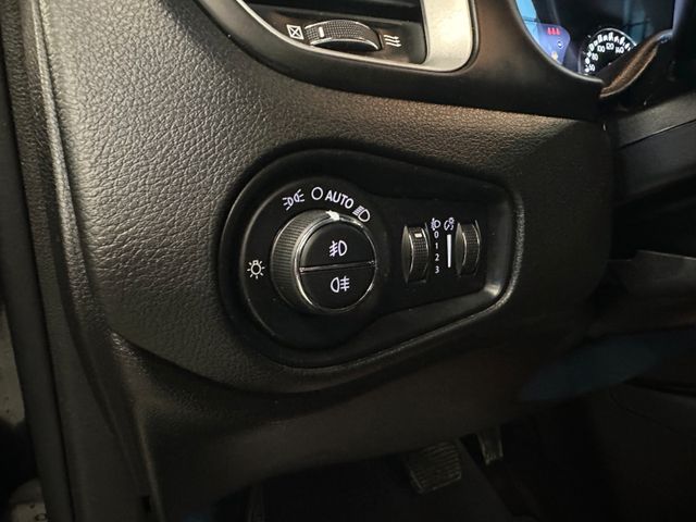 MYAUTOCENTER – Gebraucht- und Jahreswagen mit Werkstattservice in Pfaffenhofen Jeep Renegade Limited 4WD *2. Hand*Klima*Kamera*Navi*