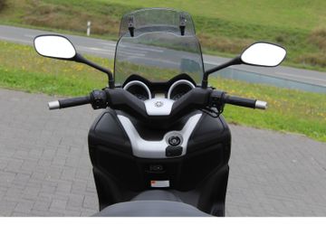 Yamaha X-Max 250 ABS +ARROW