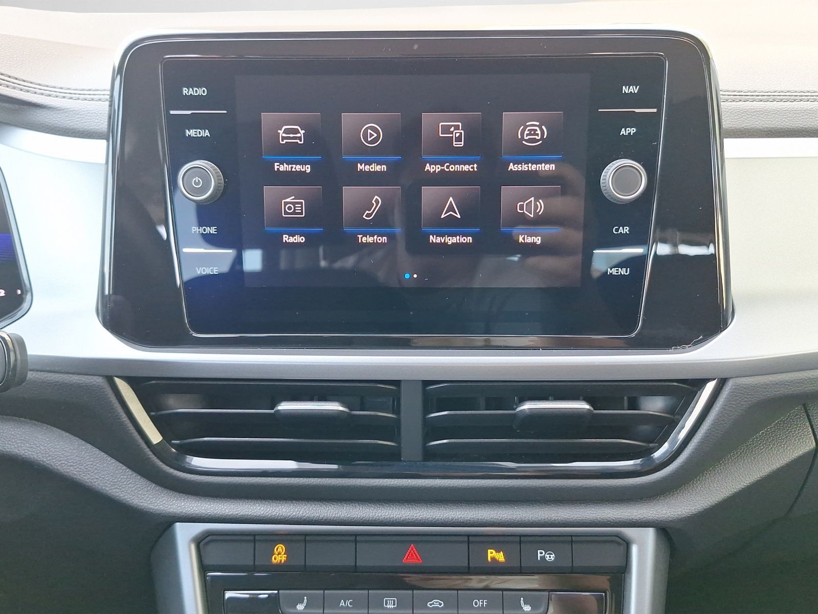 Volkswagen T-Roc - Bild 12