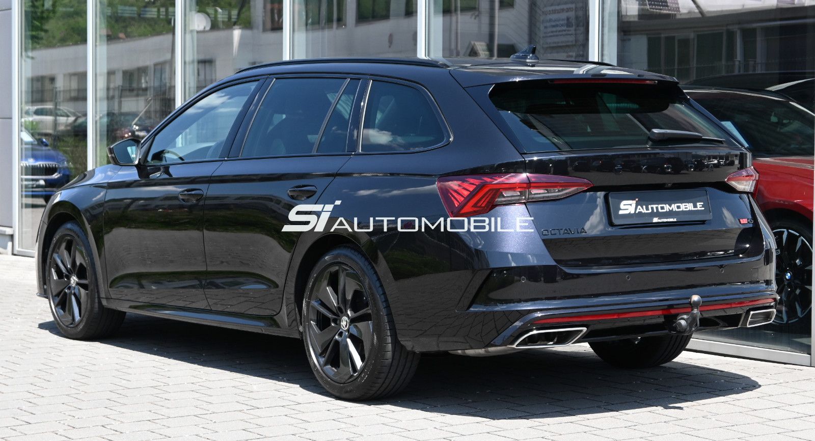 Fahrzeugabbildung SKODA Octavia 2.0 TDI DSG 4x4 RS Combi °AHK°STHZ°DCC°