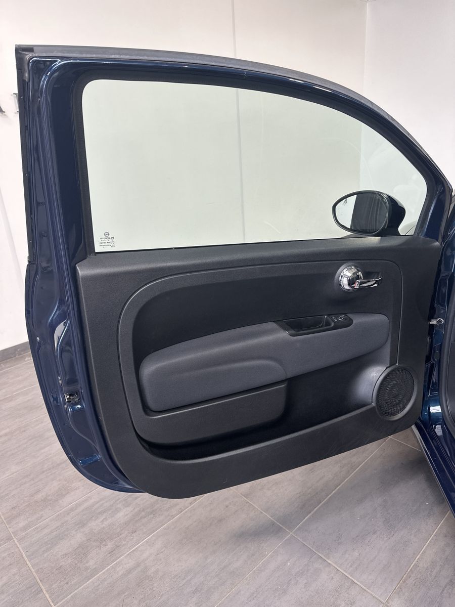 Fahrzeugabbildung Fiat 500 1.0 Lounge PDC+CARPLAY+TEMPOMAT+KLIMA+15Zo