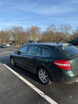 Renault Laguna Grandtour Dynamique 2.0 dCi FAP 127kW... - Renault Laguna Dynamique mit Diesel-Antrieb