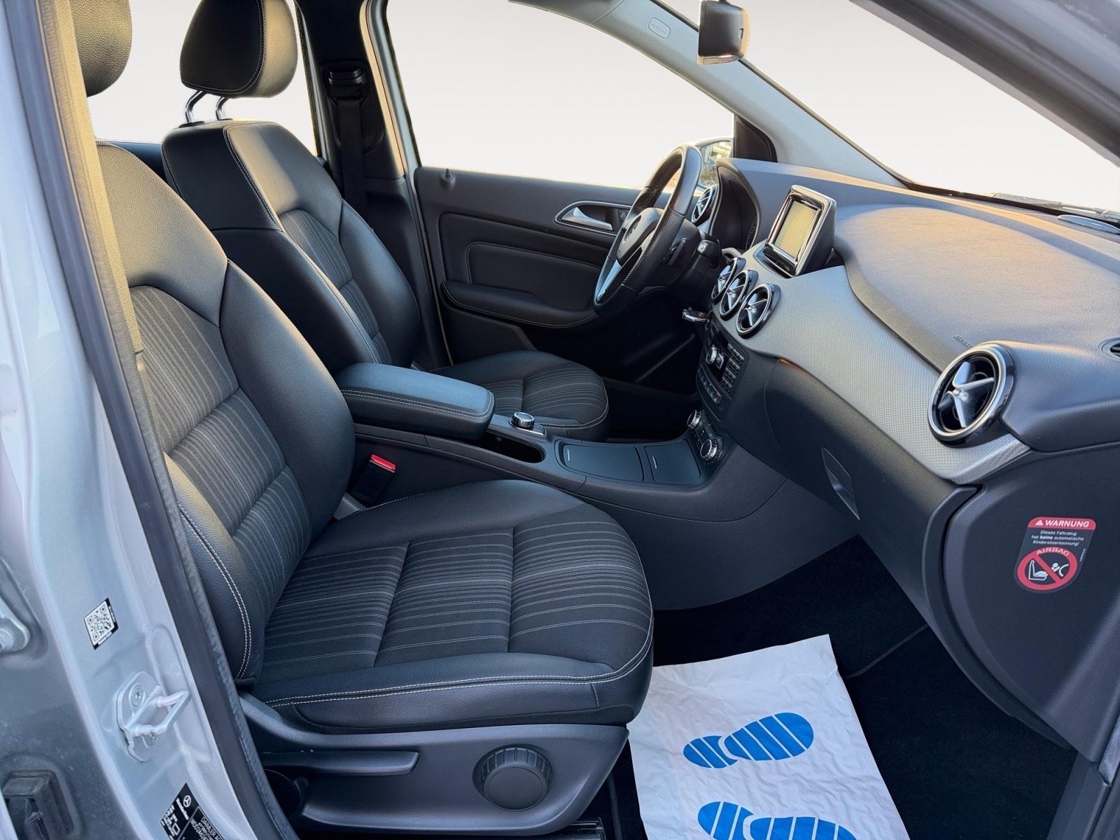 Mercedes-Benz B 180 CGI BE Automatik,Xenon,Distronic,SHZ,PTS