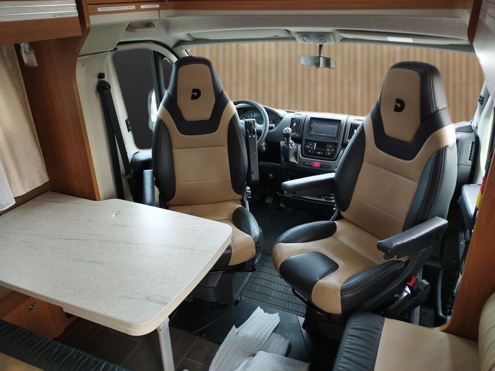 Fahrzeugabbildung Dethleffs Magic Edition T7151-4 DBM SAT,Solar,TV,Dachklima