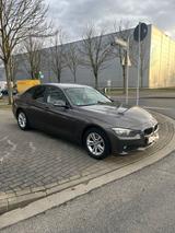 BMW Bmw F30 3er 316d mit Tüv - BMW 316 in Frankfurt (Main)