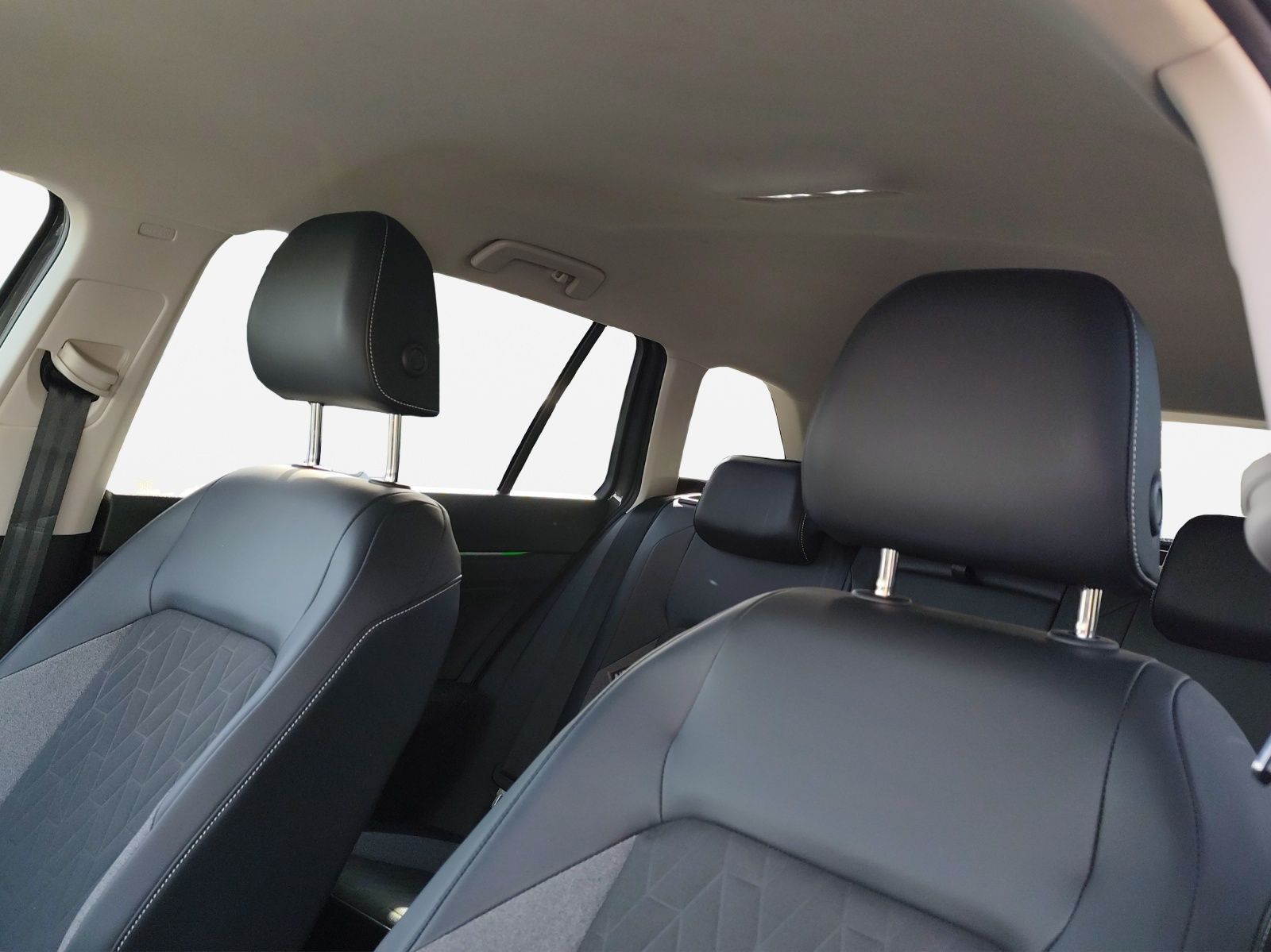 Volkswagen Golf - Bild 13