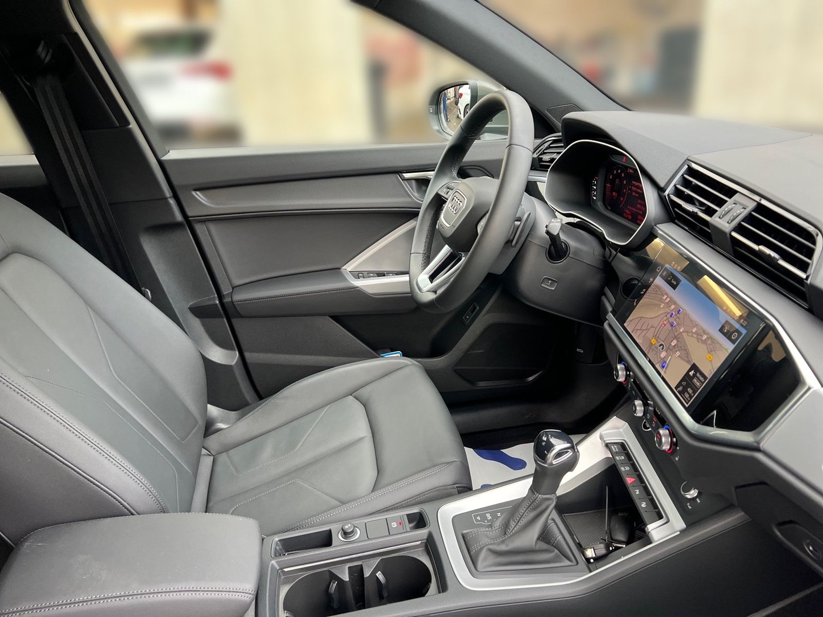 Audi Q3 - Bild 16