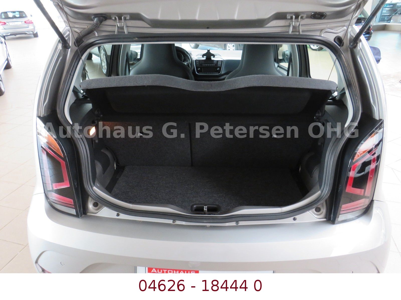 Fahrzeugabbildung Volkswagen up! move up!*Sitzheiz*Bluet*Klimaauto*Tempo*Einp