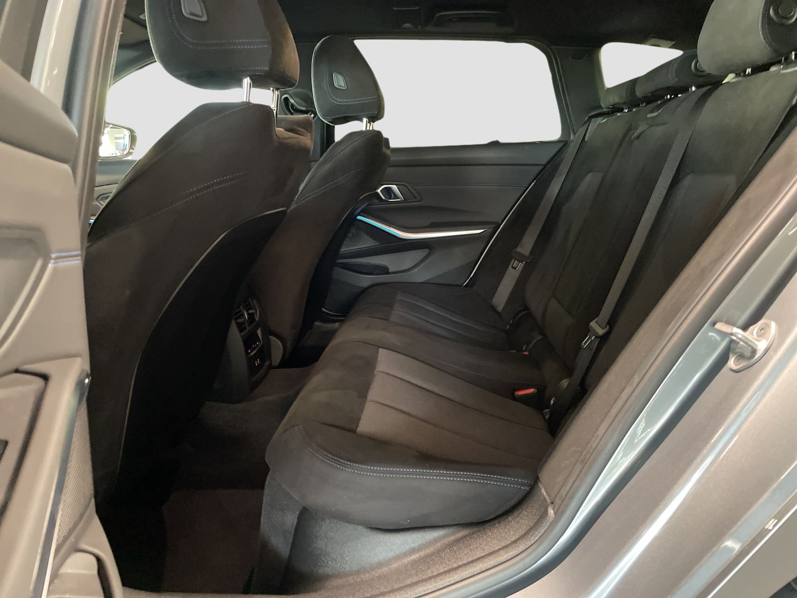 BMW 320 - Bild 13