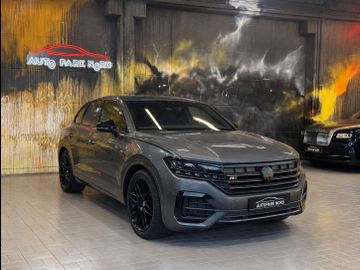 Volkswagen Touareg - 8