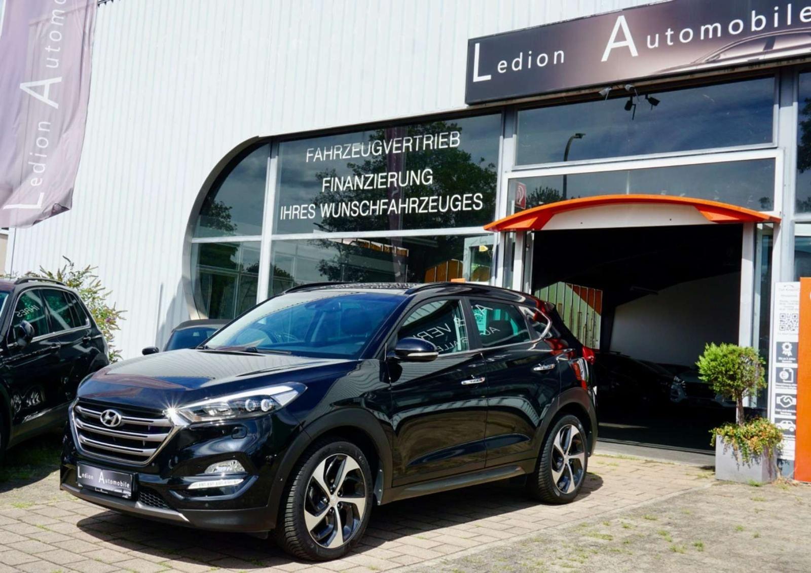 Hyundai Tucson 4x4 AUTOMATIK 1.HAND LED TOP ZUSTAND 