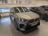 BMW iX2 xDrive30 M-Sport DrivingAssProf, AHK - BMW iX2 Jahreswagen