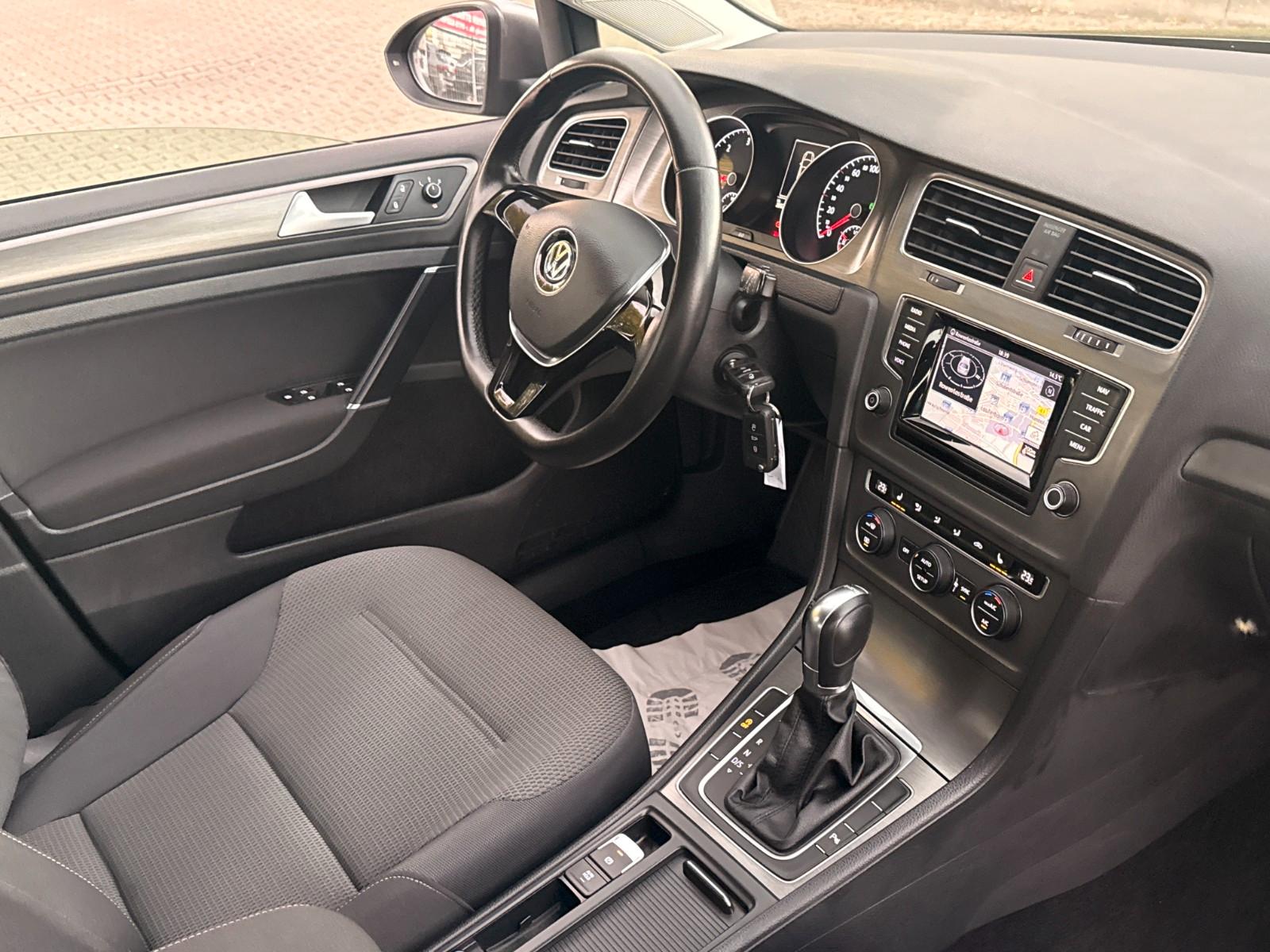 Volkswagen Golf 2013 — photo 13
