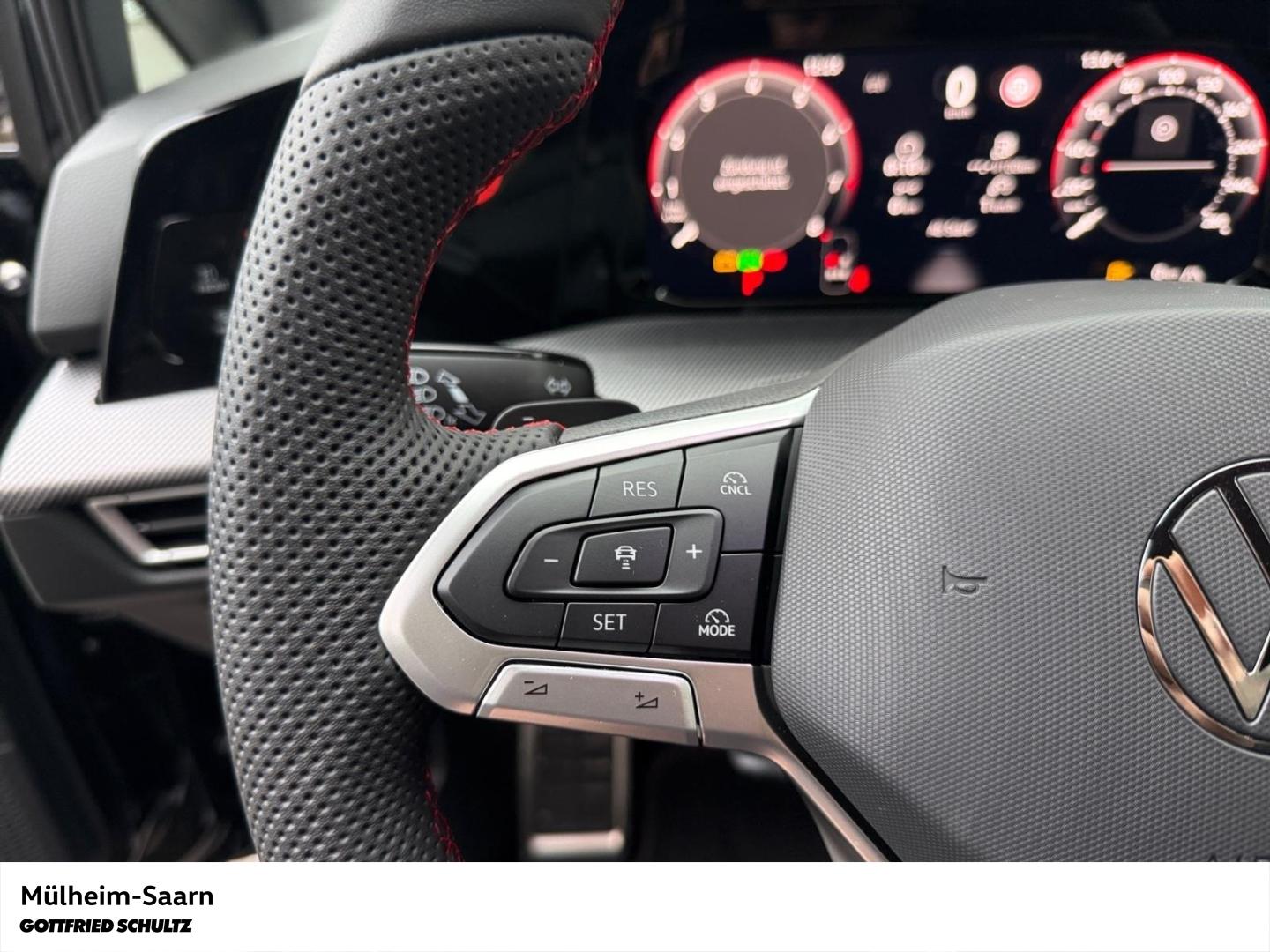 Volkswagen Golf GTI 2 0 l TSI DSG Standhzg. B-Paket AreaV, миниатюра 10